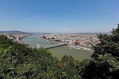 比官方重制版更惊艳？民间重制版《上古卷轴4》展示全新光影效果